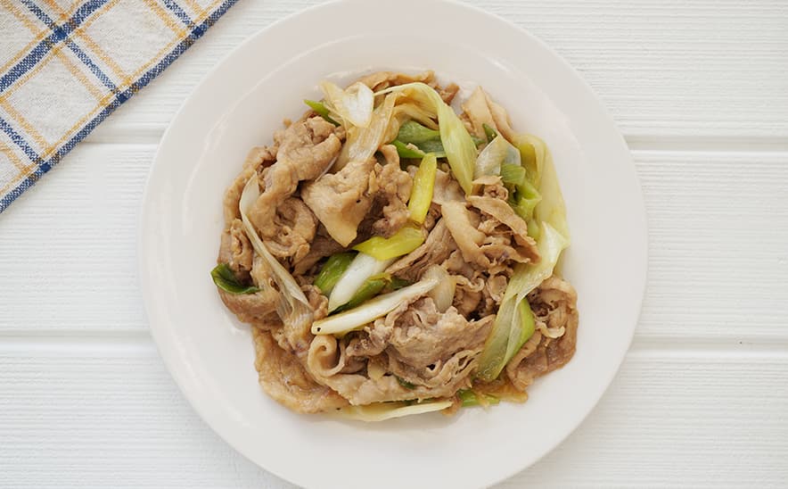 山ぶどうみつを使用！豚肉のサッパリ炒め