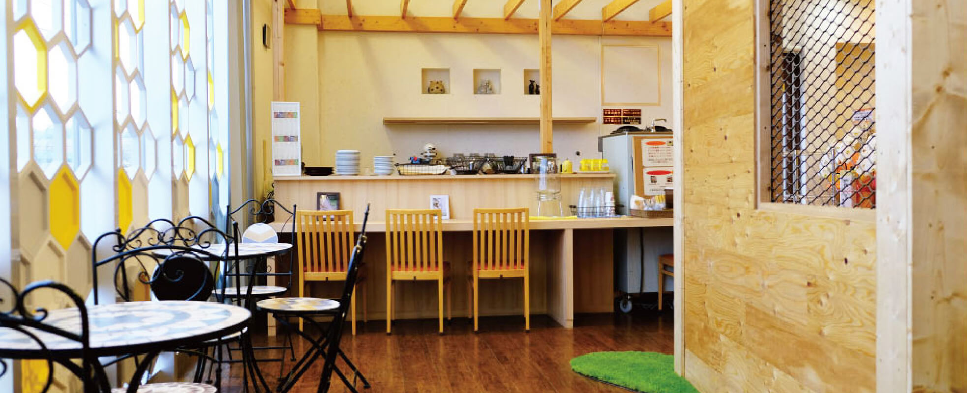 直営店「金澤やまぎし養蜂場・みつばちかふぇ」のご案内 ｜ 金沢の